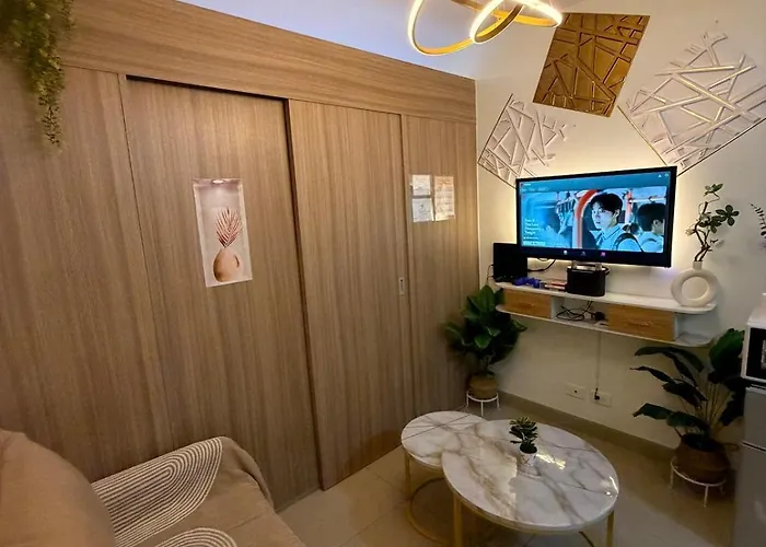 Zen Urban Near Moa & Naia Ps4 Netflix Apartment Manila
